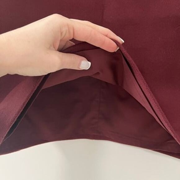 White House Black Market Red Mini Skirt Size 2 - Picture 5 of 6